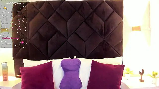 letiziia sky1 online show from 11-04-25, 07:50