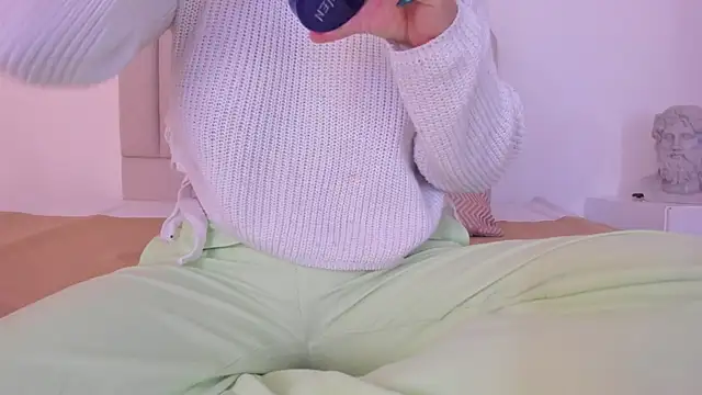 sarita duque online show from 10-21-25, 12:04