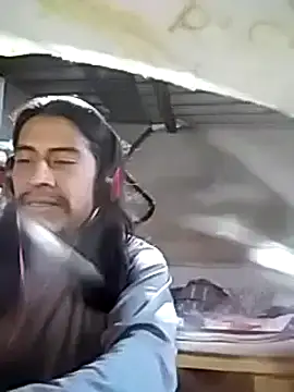 Snapshot of davidatration15 chatting on 01-18-25, 11:00 davidatration15 online show from 01-18-25, 11:00