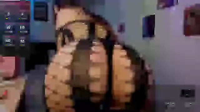 Lauryn muller online show from 01-26-25, 09:19