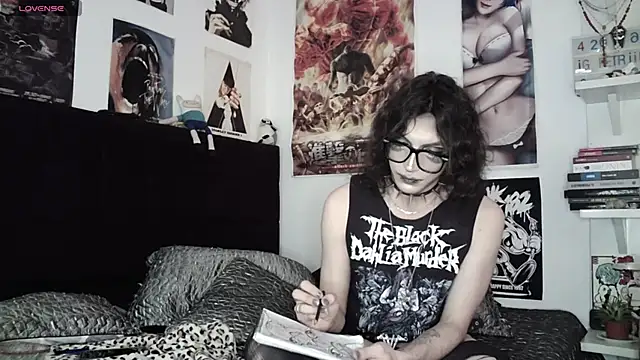kiiler queen online show from 04-15-26, 07:58