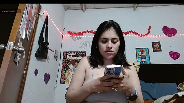 Saray extrovert  online show from 09-24-25, 03:24