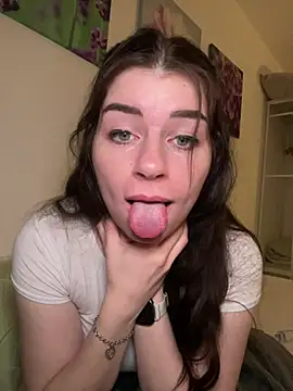 Snapshot of EllyNora chatting on 03-16-25, 10:20 EllyNora online show from 03-16-25, 10:20