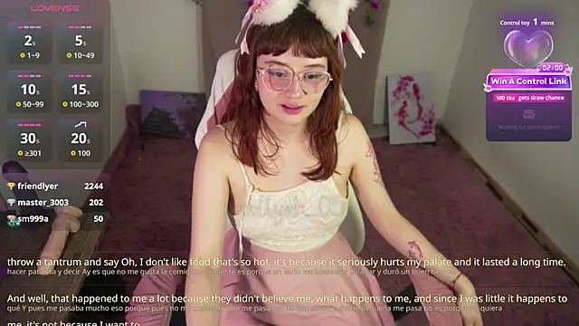 Snapshot of molly_russell chatting on 07-14-26, 02:05 molly russell online show from 07-14-26, 02:05