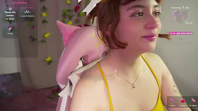 molly russell online show from 10-27-25, 09:16