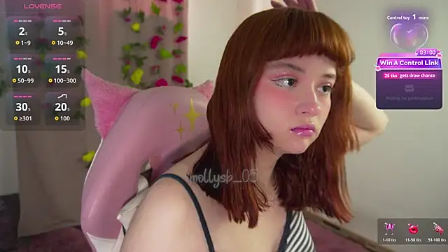 molly russell online show from 12-16-25, 05:17