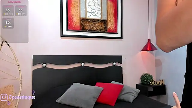 Paula Desousa online show from 07-12-26, 06:20