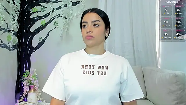 Paula Desousa online show from 10-26-25, 05:57