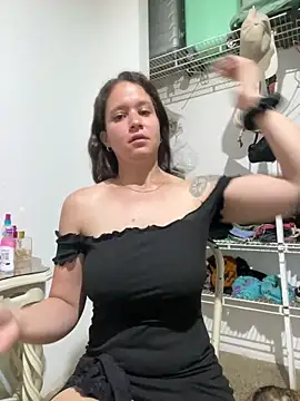 hotcookie28 online show from 03-29-26, 07:43