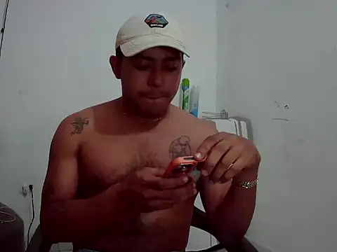 Snapshot of wailer_ chatting on 10-23-25, 04:00 wailer online show from 10-23-25, 04:00