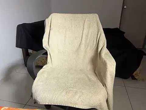 Snapshot of soniasharma0223 chatting on 10-16-25, 11:57 soniasharma0223 online show from 10-16-25, 11:57