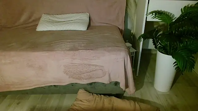 Imcarrieberry online show from 02-10-26, 02:38