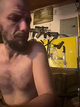 Snapshot of 420rickie420 chatting on 12-23-24, 12:30 420rickie420 online show from 12-23-24, 12:30