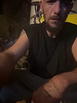 Snapshot of 420rickie420 chatting on 12-27-24, 01:07 420rickie420 online show from 12-27-24, 01:07