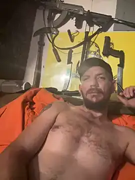 Snapshot of 420rickie420 chatting on 12-28-24, 02:43 420rickie420 online show from 12-28-24, 02:43