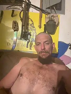 Snapshot of 420rickie420 chatting on 03-17-25, 04:54 420rickie420 online show from 03-17-25, 04:54