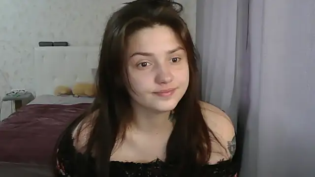juliettkalen online show from 05-13-26, 04:19