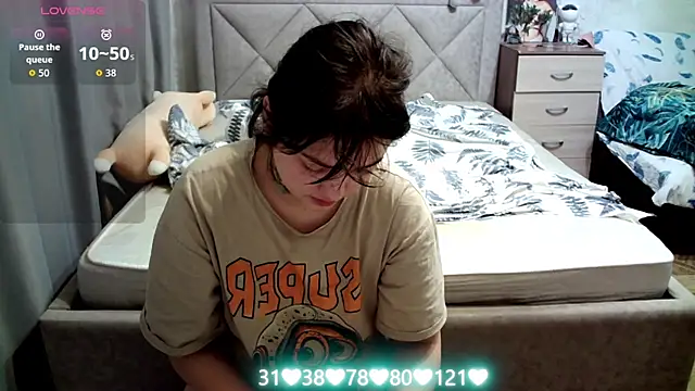 juliettkalen online show from 10-21-25, 05:29