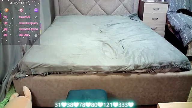 Snapshot of juliettkalen chatting on 02-06-26, 03:19 juliettkalen online show from 02-06-26, 03:19