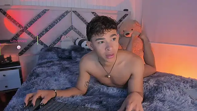 Austin connor  online show from 09-12-25, 10:26