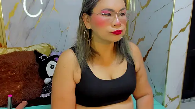 dianamilf online show from 11-22-25, 02:43