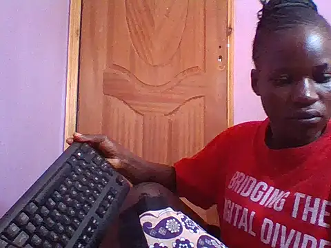 prettychic5 online show from 09-15-25, 07:20