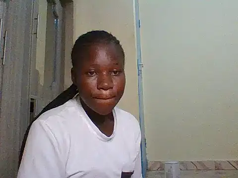 prettychic5 online show from 01-17-26, 04:21