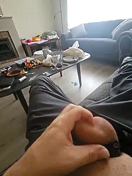 Snapshot of adriaan1975 chatting on 12-02-25, 09:11 adriaan1975 online show from 12-02-25, 09:11