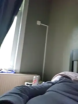 Snapshot of adriaan1975 chatting on 09-25-25, 12:33 adriaan1975 online show from 09-25-25, 12:33