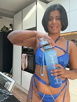 RoseMelanie online show from 03-11-26, 08:30