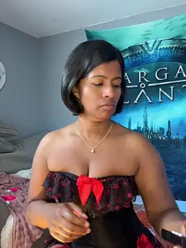 Snapshot of RoseMelanie chatting on 06-19-26, 06:19 RoseMelanie online show from 06-19-26, 06:19