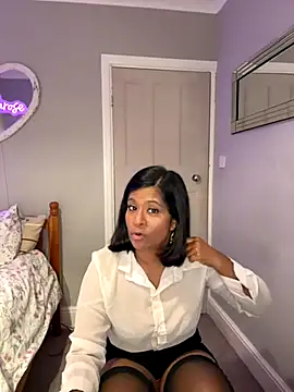 RoseMelanie online show from 11-16-25, 07:57