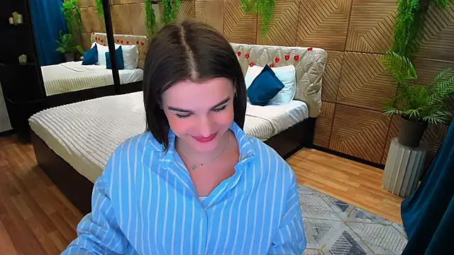 Snapshot of FinalAccord chatting on 02-25-26, 04:18 FinalAccord online show from 02-25-26, 04:18