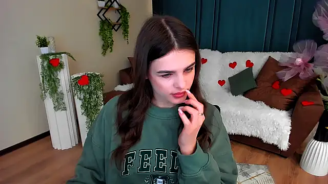 Snapshot of FinalAccord chatting on 02-16-26, 04:22 FinalAccord online show from 02-16-26, 04:22