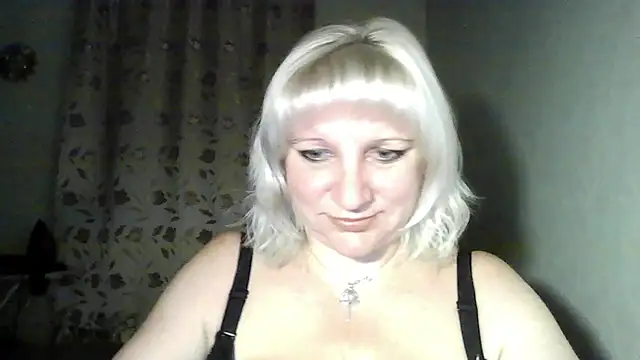 Snapshot of MeilomaWesa chatting on 10-18-25, 06:43 MeilomaWesa online show from 10-18-25, 06:43