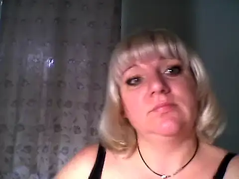 Snapshot of MeilomaWesa chatting on 03-05-25, 10:44 MeilomaWesa online show from 03-05-25, 10:44