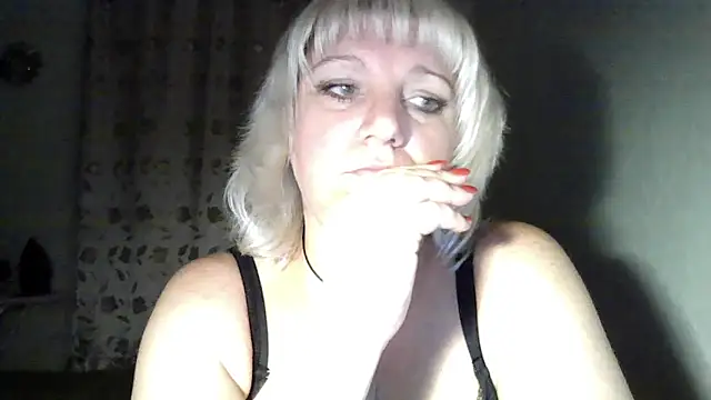 Snapshot of MeilomaWesa chatting on 09-13-25, 09:37 MeilomaWesa online show from 09-13-25, 09:37