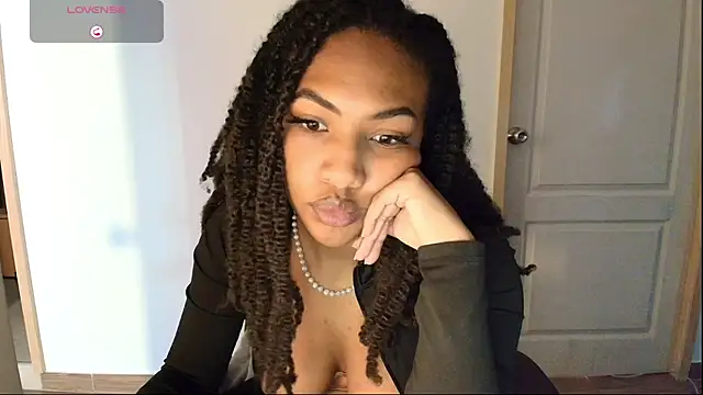 im alivys  online show from 06-20-26, 11:10