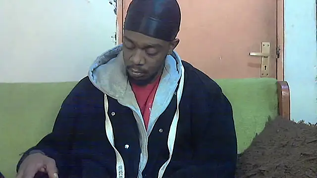 Snapshot of BIGDICKMULLAH chatting on 10-18-25, 10:56 BIGDICKMULLAH online show from 10-18-25, 10:56