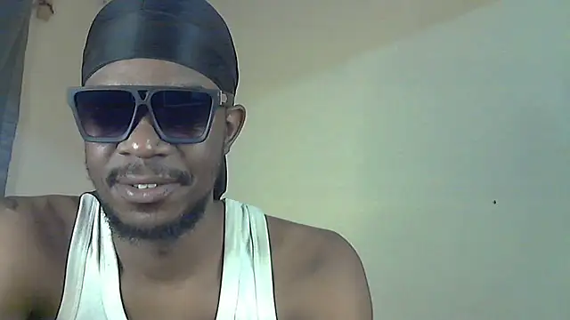 Snapshot of BIGDICKMULLAH chatting on 09-13-25, 05:24 BIGDICKMULLAH online show from 09-13-25, 05:24