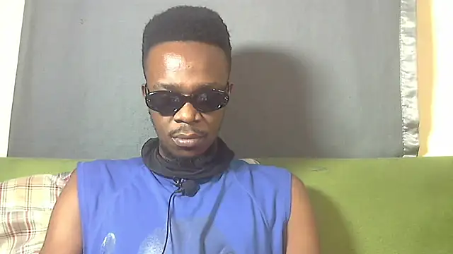 Snapshot of BIGDICKMULLAH chatting on 02-10-26, 03:38 BIGDICKMULLAH online show from 02-10-26, 03:38