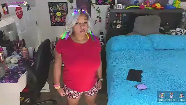 temptressbeauty24 online show from 09-15-25, 04:40