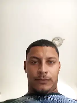 emrehliug12 online show from 03-11-26, 06:46