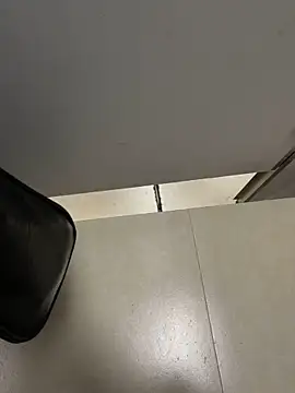 Snapshot of Asia-Lynn chatting on 03-19-25, 10:44 Asia-Lynn online show from 03-19-25, 10:44