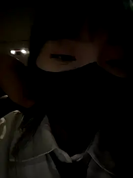 Snapshot of Asia-Lynn chatting on 10-15-25, 12:24 Asia-Lynn online show from 10-15-25, 12:24