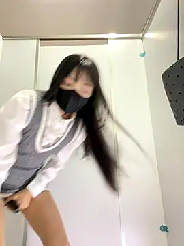 Asia-Lynn online show from 11-11-25, 10:43