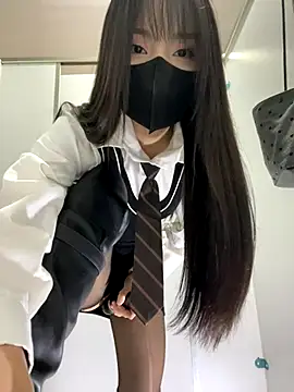 Asia-Lynn online show from 10-31-25, 12:24