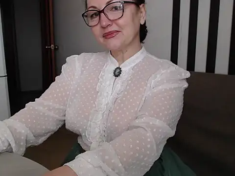 Alma44 online show from 04-06-26, 07:53