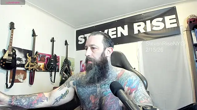Snapshot of StevenRiseNYC chatting on 02-15-26, 11:42 StevenRiseNYC online show from 02-15-26, 11:42