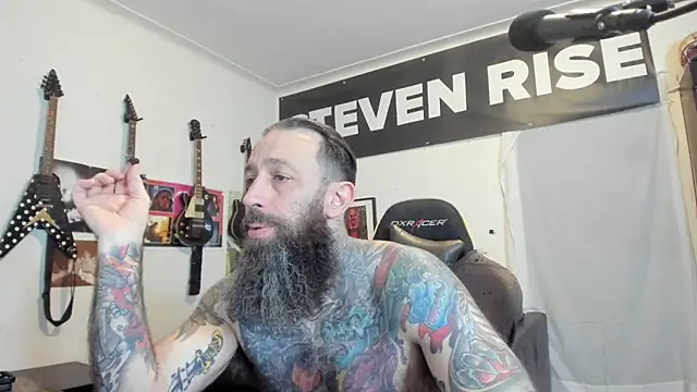 Snapshot of StevenRiseNYC chatting on 04-28-26, 02:27 StevenRiseNYC online show from 04-28-26, 02:27
